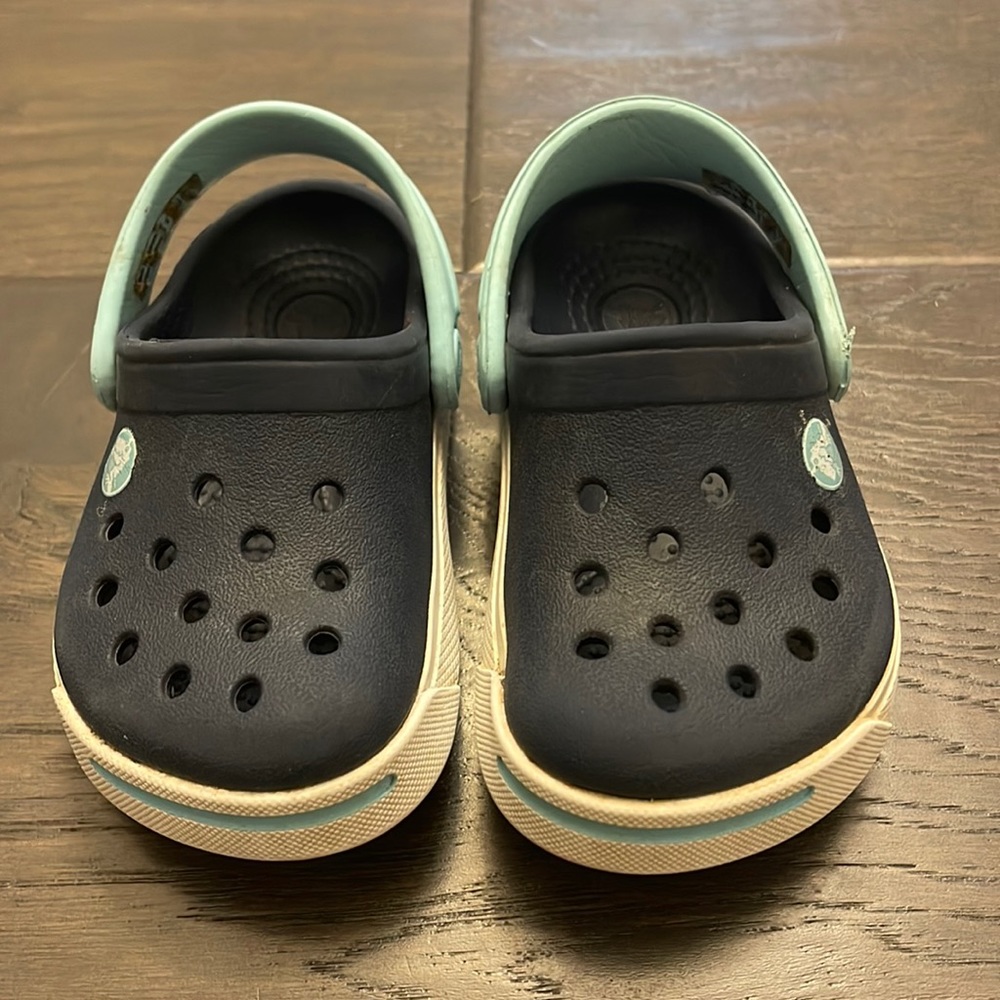 Crocs navy blue toddler shoes clogs size 4 5c